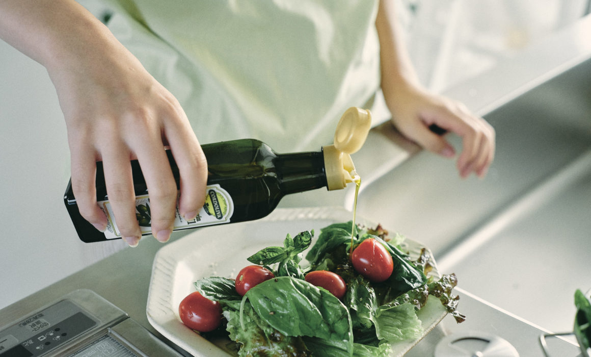 自然光　ハウススタジオ　aL/Right STUDIO.　光の入り方　美しい光　生活シーン　日常　一人暮らしシーン　東京　世田谷　撮影