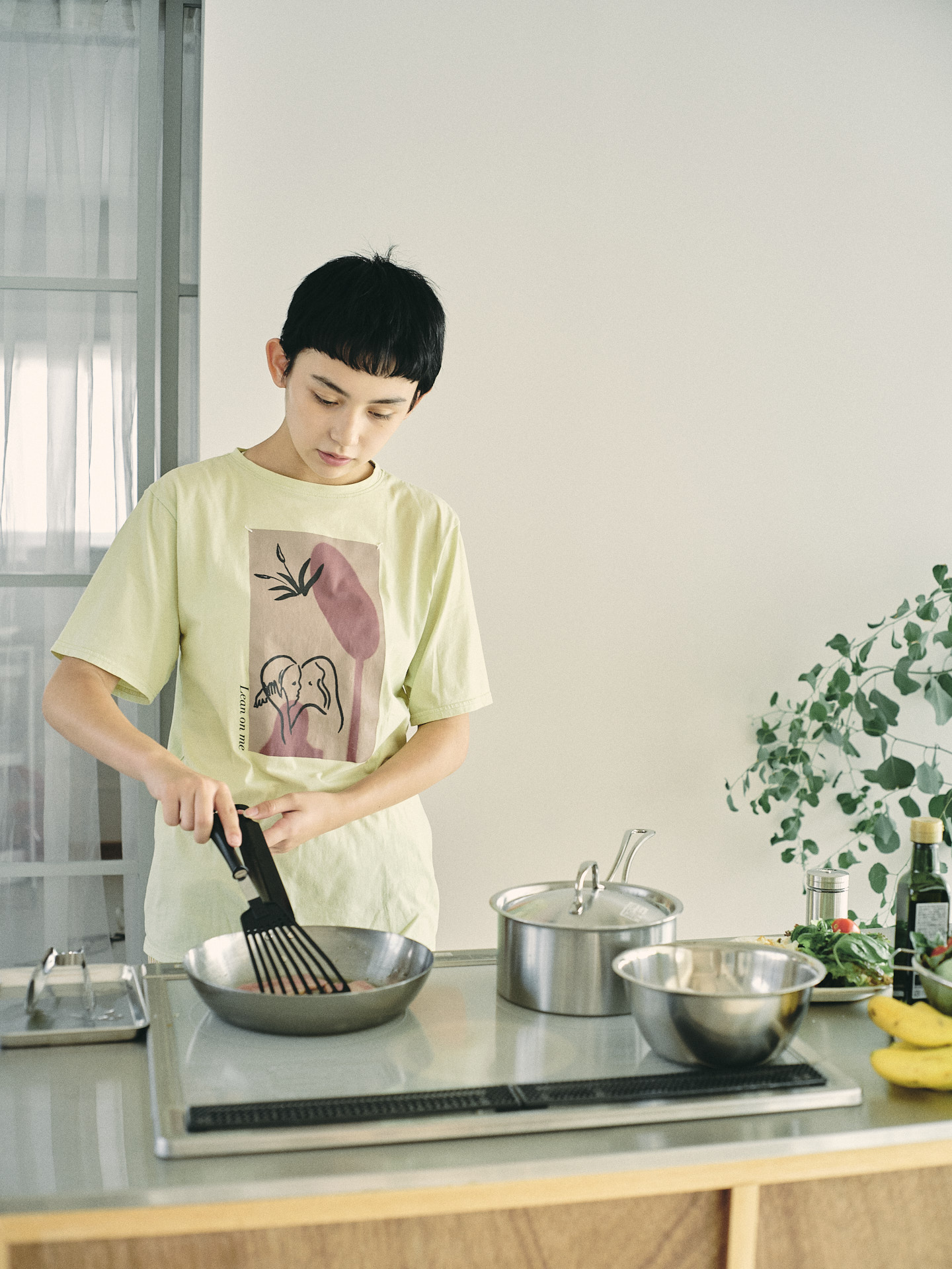 自然光　ハウススタジオ　aL/Right STUDIO.　光の入り方　美しい光　生活シーン　日常　一人暮らしシーン　東京　世田谷　撮影