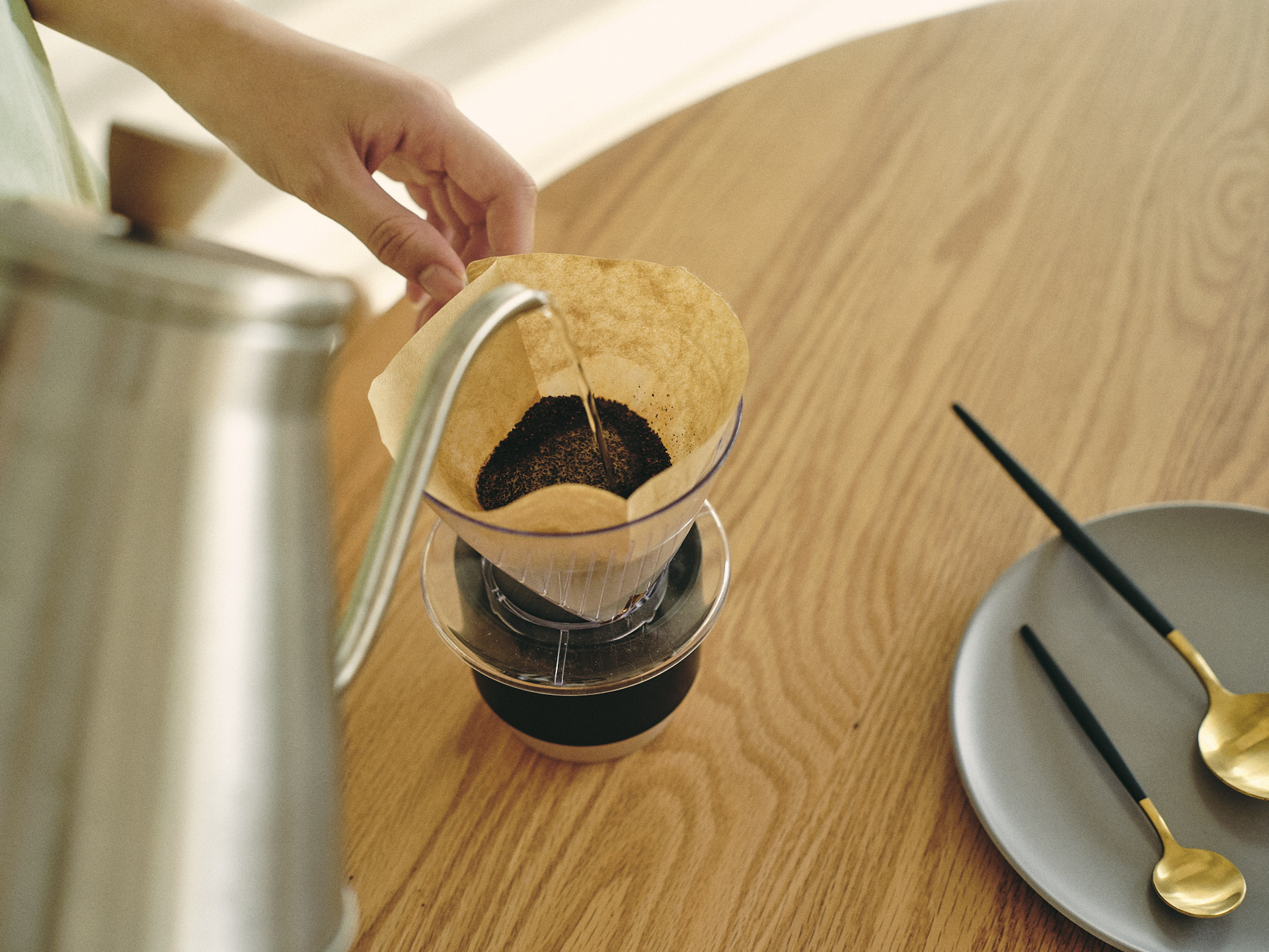 自然光　ハウススタジオ　aL/Right STUDIO.　光の入り方　美しい光　生活シーン　日常　一人暮らしシーン　東京　世田谷　撮影