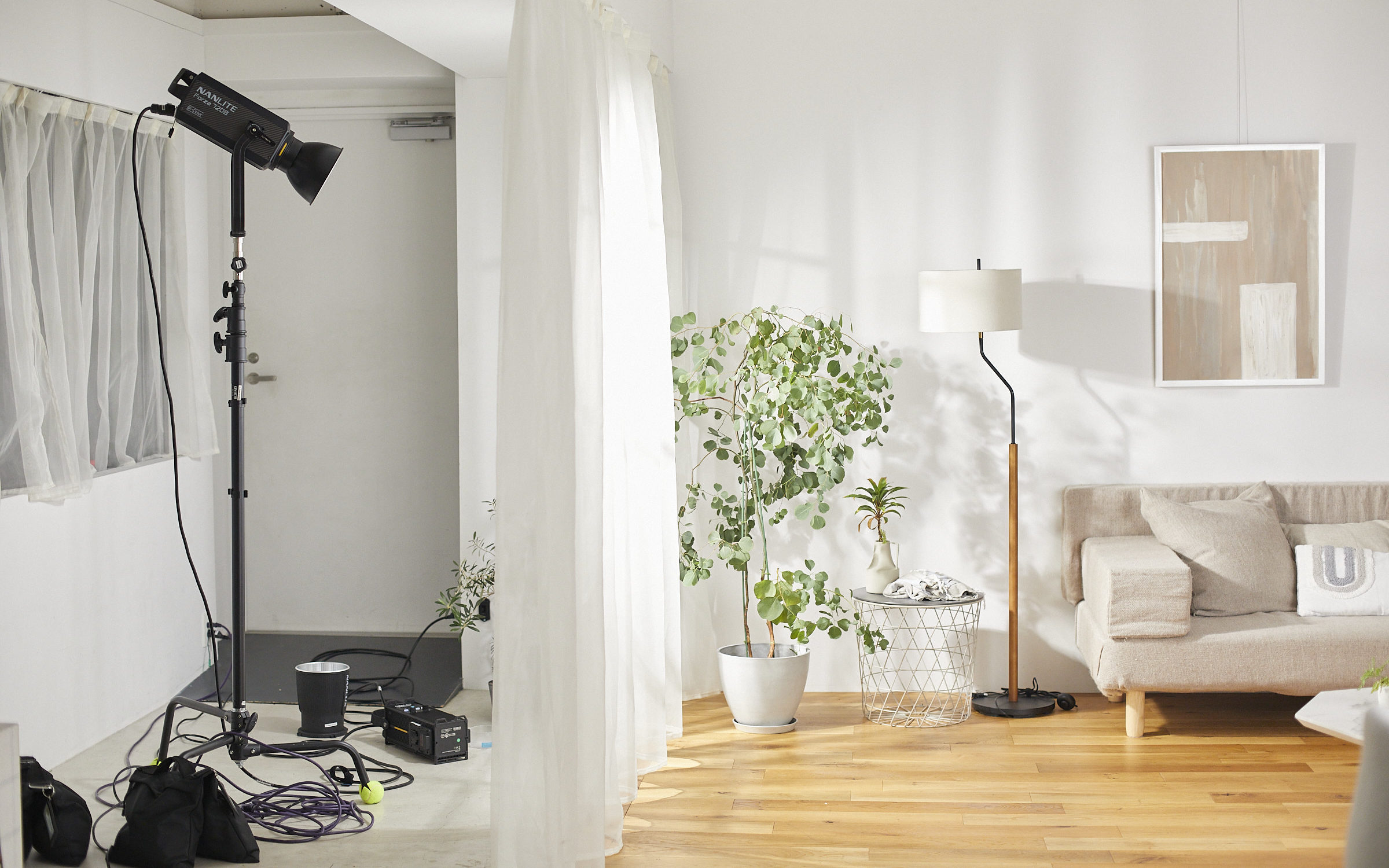 Photographer 撮影　 ハウススタジオ　オルライトスタジオ　作品撮り　ライティング　無料　照明機材　NANLUX EVOKE 1200　NANLITE Forza 720B