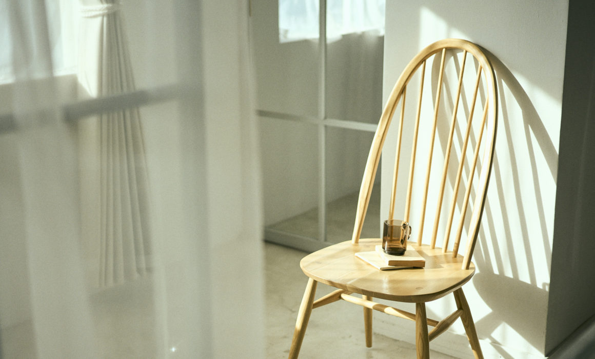 自然光ハウススタジオ 撮影用　aL/Right STUDIO.アーコール　クエーカーチェア 生活シーン 名作家具